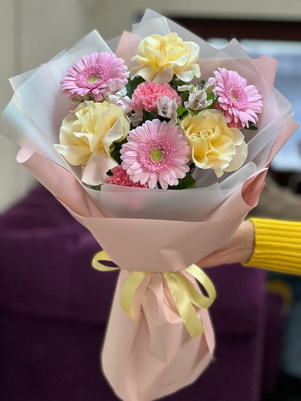 Ласковый май, артикул F1249985 - 9131 рублей, доставка по городу. Flawery - доставка цветов