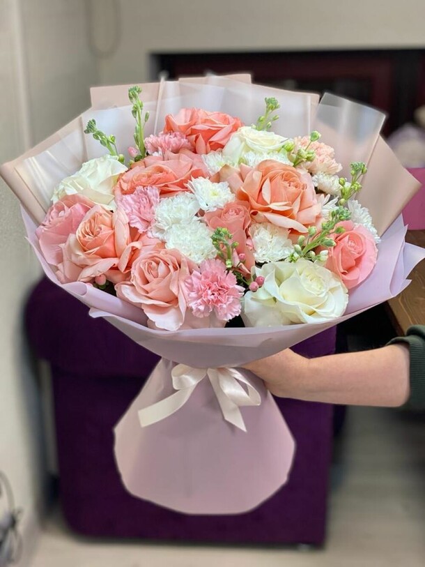 Чудо, артикул F1252300 - 15544 рублей, доставка по городу. Flawery - доставка цветов