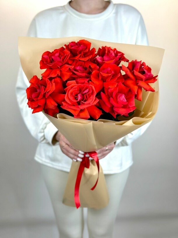 Пламенный букет, артикул F1269601 - 13177 рублей, доставка по городу. Flawery - доставка цветов