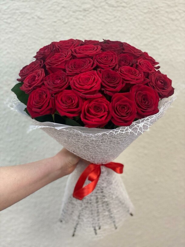 Reddes, артикул F1273967 - 16433 рублей, доставка по городу. Flawery - доставка цветов