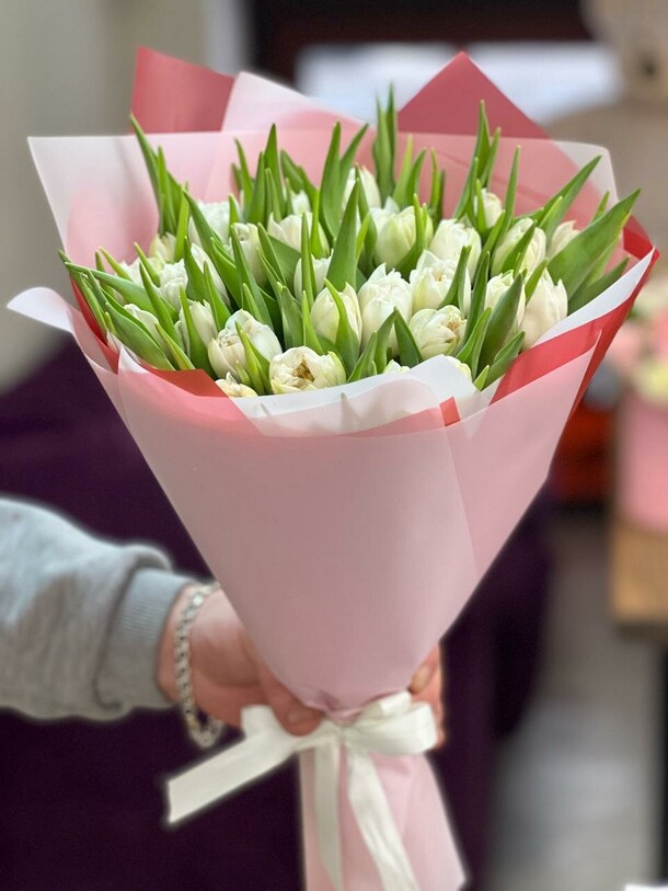 Белль, артикул F1274412 - 13607 рублей, доставка по городу. Flawery - доставка цветов