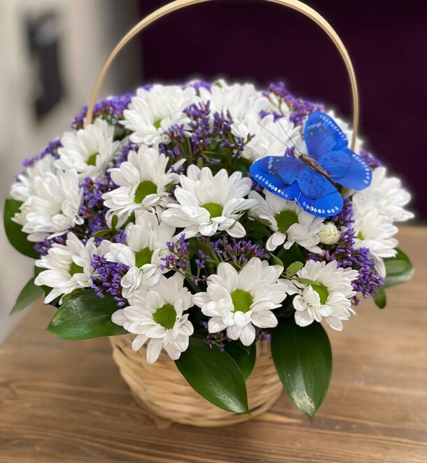 Весна в корзинке, артикул F1286698 - 10044 рублей, доставка по городу. Flawery - доставка цветов
