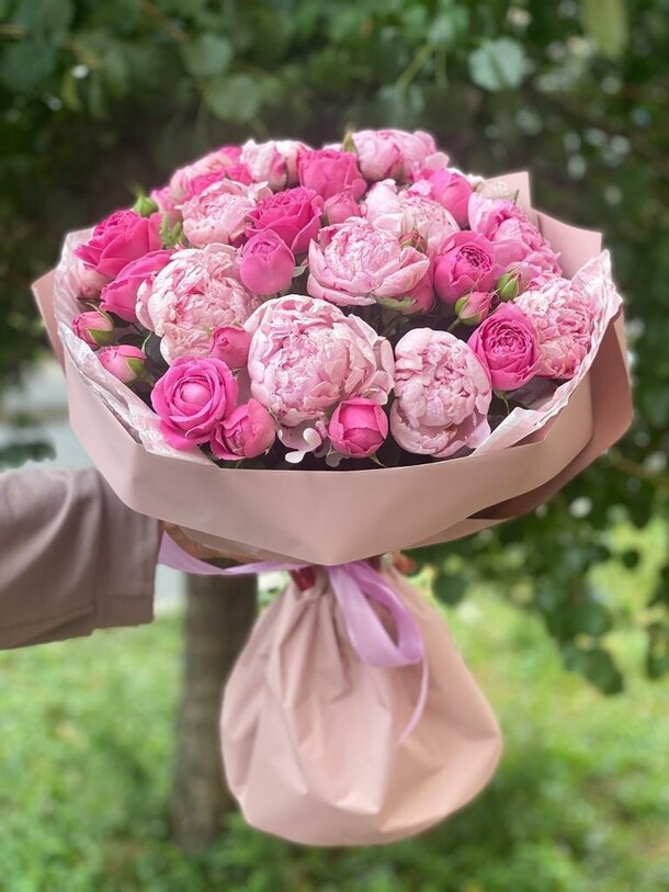 Пиономания, артикул F1286868 - 28559 рублей, доставка по городу. Flawery - доставка цветов