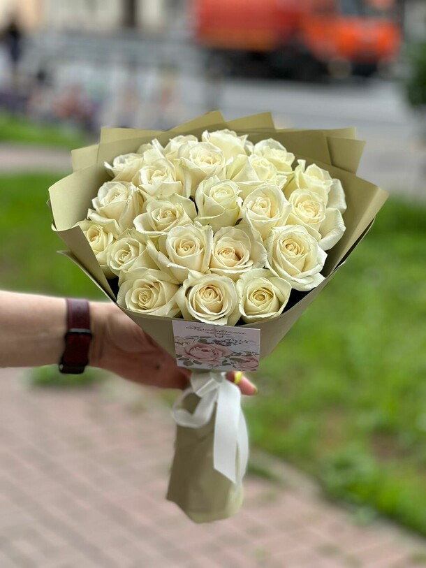 Светлые мечты, артикул F1292847 - 9073 рублей, доставка по городу. Flawery - доставка цветов