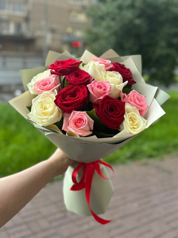 Букет «pleasure», артикул F1292928 - 10044 рублей, доставка по городу. Flawery - доставка цветов