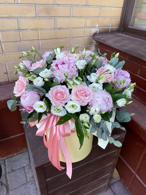 Голубка, артикул F1293335 - 28559 рублей, доставка по городу. Flawery - доставка цветов