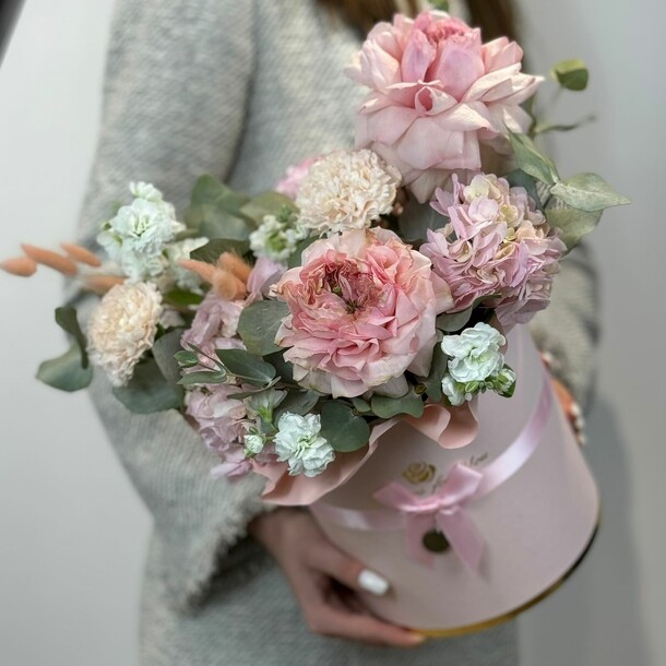 Мелания, артикул F1314147 - 13488 рублей, доставка по городу. Flawery - доставка цветов