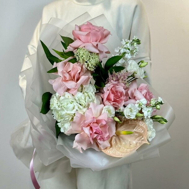 Дженифер, артикул F1314520 - 15690 рублей, доставка по городу. Flawery - доставка цветов