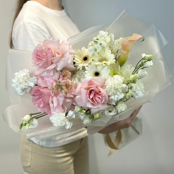 Внеземные чувства, артикул F1314654 - 14122 рублей, доставка по городу. Flawery - доставка цветов