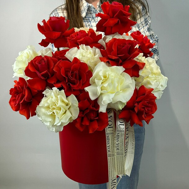 Французские розы, артикул F1314738 - 31382 рублей, доставка по городу. Flawery - доставка цветов