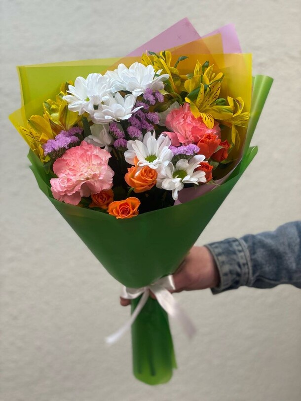 Букет "счастливая пора", артикул F1317732 - 14266 рублей, доставка по городу. Flawery - доставка цветов