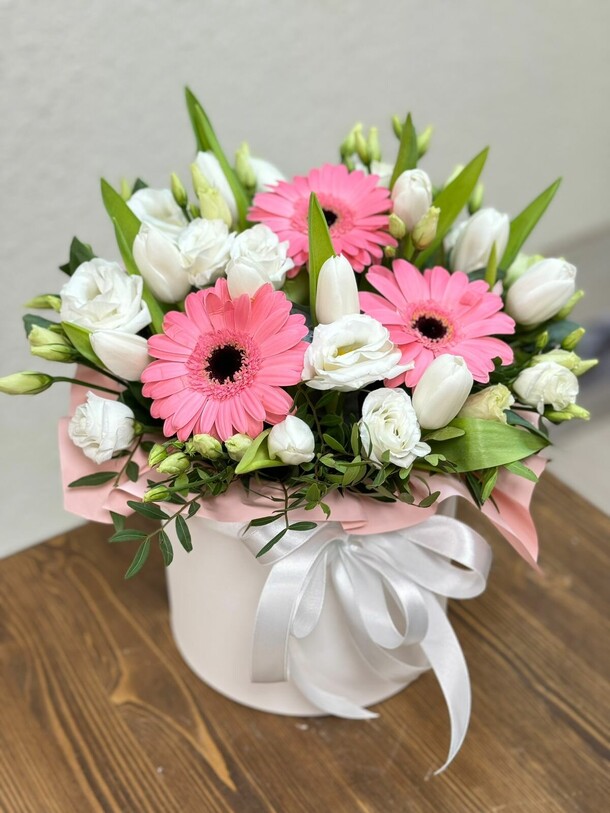 "приятное впечатление", артикул F1317833 - 19968 рублей, доставка по городу. Flawery - доставка цветов