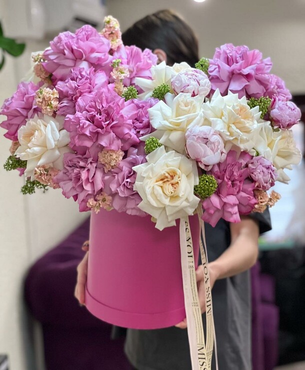 Бланес, артикул F1318971 - 57060 рублей, доставка по городу. Flawery - доставка цветов