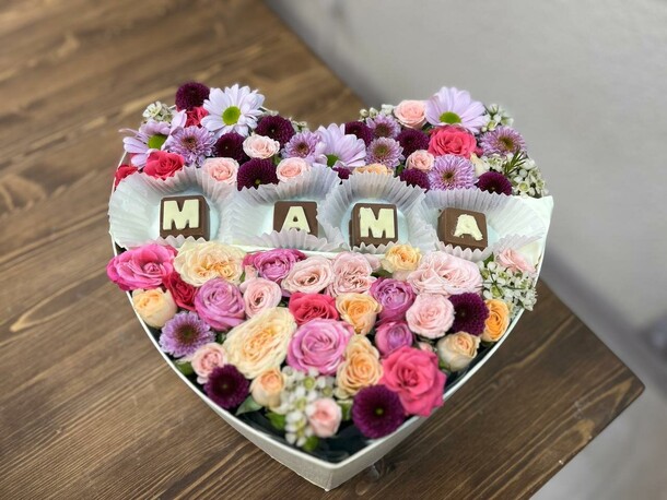 Мама, артикул F1320429 - 37659 рублей, доставка по городу. Flawery - доставка цветов