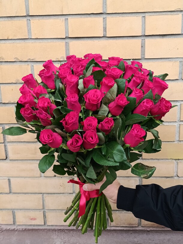 Малиновый рассвет, артикул F1325302 - 29214 рублей, доставка по городу. Flawery - доставка цветов