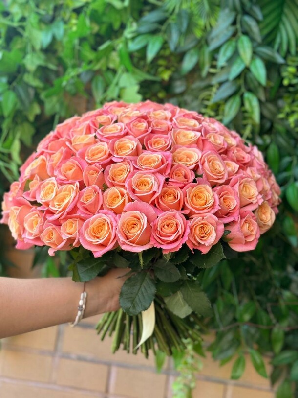 101 мисс пигги, артикул F1340560 - 45652 рублей, доставка по городу. Flawery - доставка цветов