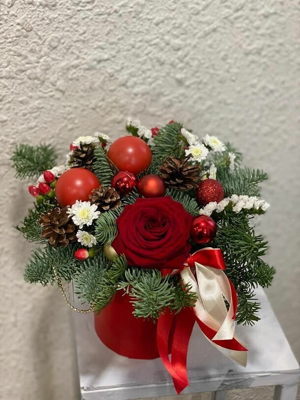 Зимняя сказка, артикул F1348904 - 7453 рублей, доставка по городу. Flawery - доставка цветов