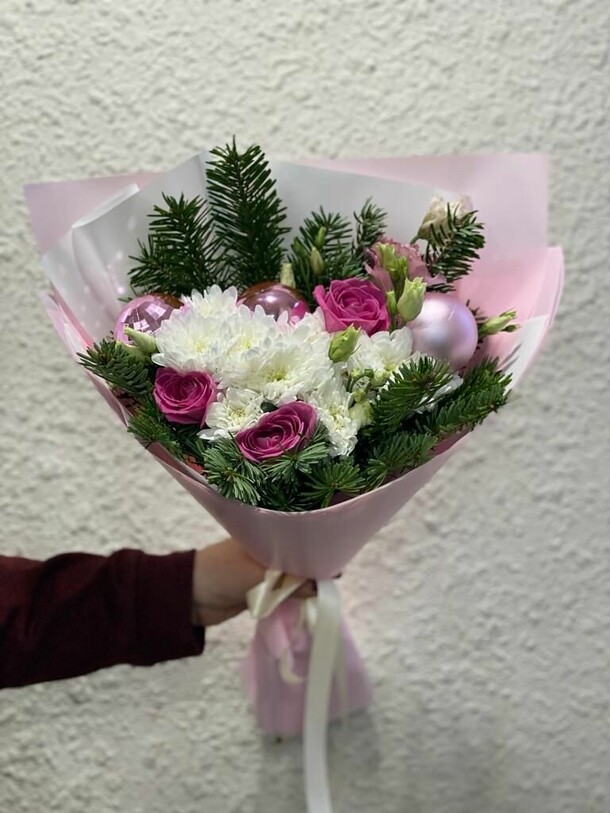 Букет снежка, артикул F1349250 - 10718 рублей, доставка по городу. Flawery - доставка цветов