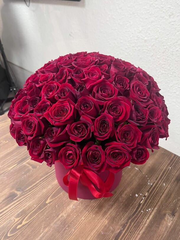 Букетик № 3, артикул F1369092 - 15200 рублей, доставка по городу. Flawery - доставка цветов