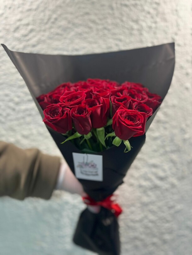 Букет "элегантность", артикул F1370206 - 10718 рублей, доставка по городу. Flawery - доставка цветов