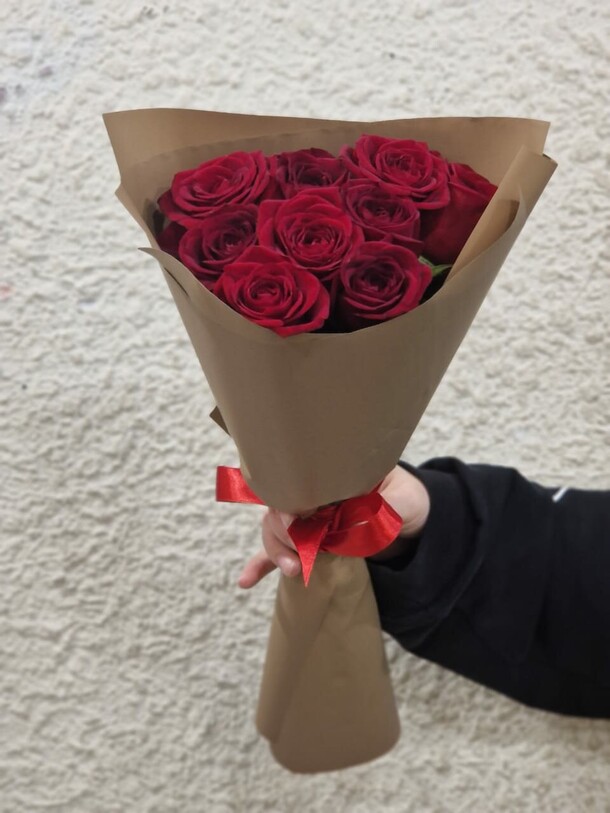 Букет 10, артикул F1370840 - 6400 рублей, доставка по городу. Flawery - доставка цветов