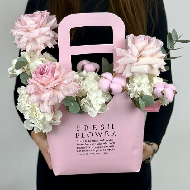 Композиция "нежность", артикул F1372345 - 8770 рублей, доставка по городу. Flawery - доставка цветов