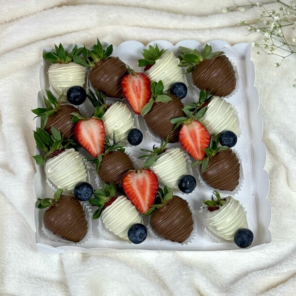 Сладкая история, артикул F1415031 - 7400 рублей, доставка по городу. Flawery - доставка цветов