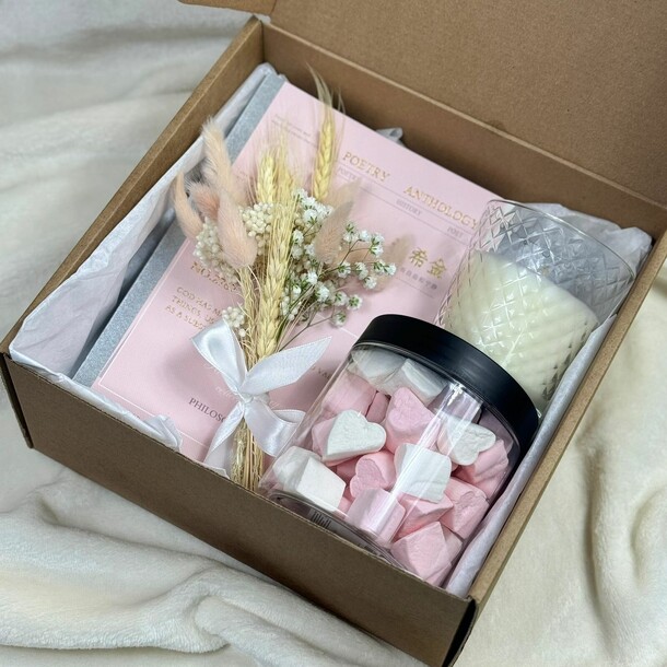 Прелесть, артикул F1432458 - 3200 рублей, доставка по городу. Flawery - доставка цветов