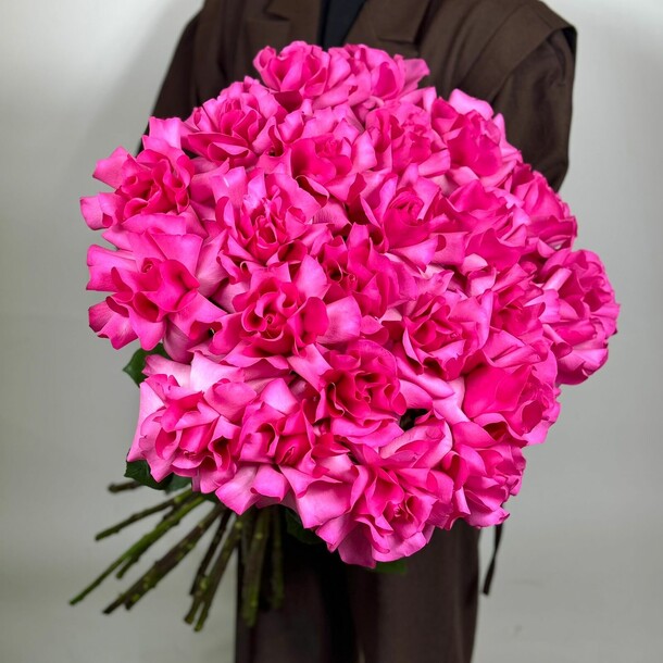 25 французских розочек, артикул F1433996 - 9075 рублей, доставка по городу. Flawery - доставка цветов