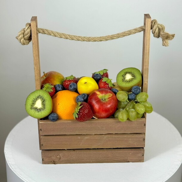 Фруктовый запас, артикул F1454625 - 5900 рублей, доставка по городу. Flawery - доставка цветов