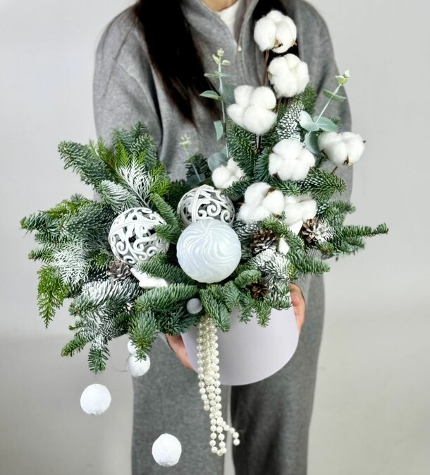 Тайна заснеженного леса, артикул F1497730 - 9900 рублей, доставка по городу. Flawery - доставка цветов