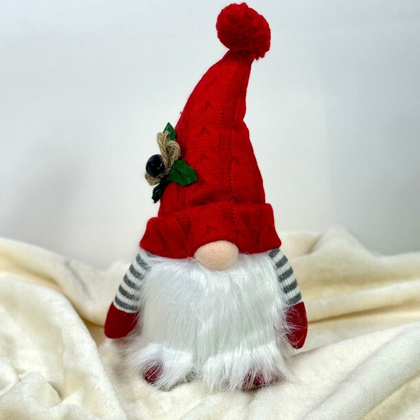 Игрушка "гномик" в красной шапке, артикул F1498985 - 3800 рублей, доставка по городу. Flawery - доставка цветов