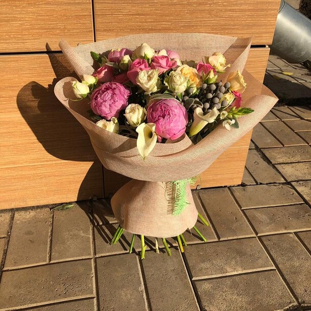 Роскошь, артикул F38348 - 43156 рублей, доставка по городу. Flawery - доставка цветов