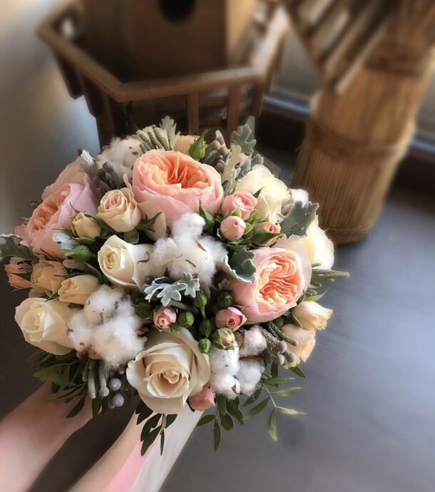 Совершенство, артикул F38354 - 30368 рублей, доставка по городу. Flawery - доставка цветов