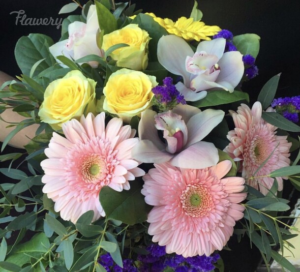 Букет 3, артикул F38356 - 23839 рублей, доставка по городу. Flawery - доставка цветов