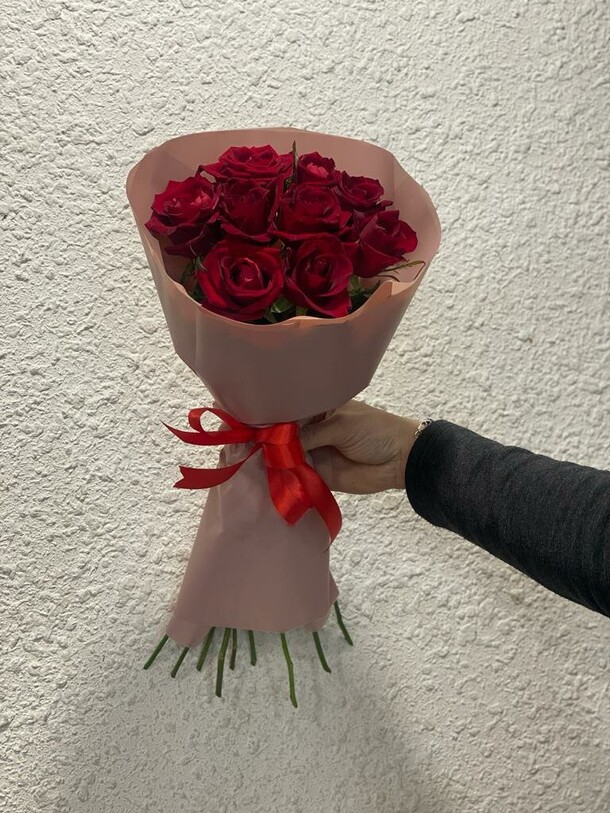 Красный шум, артикул F38774 - 10447 рублей, доставка по городу. Flawery - доставка цветов