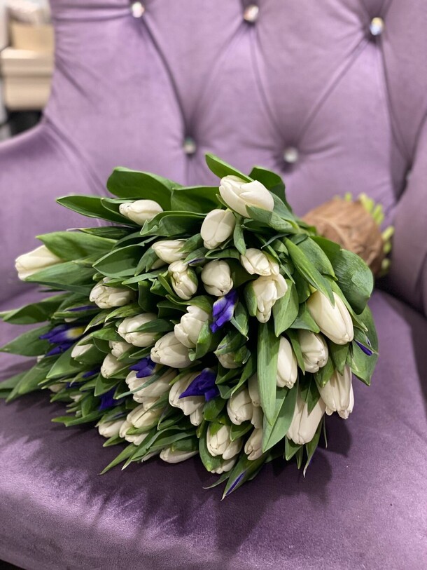 Царский вид, артикул F38780 - 25139 рублей, доставка по городу. Flawery - доставка цветов