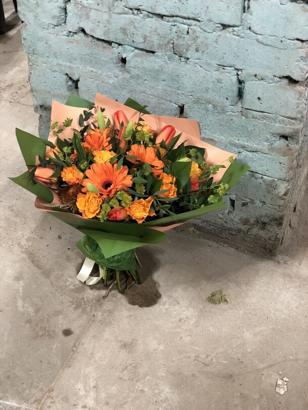 Букет 23, артикул F38795 - 35006 рублей, доставка по городу. Flawery - доставка цветов