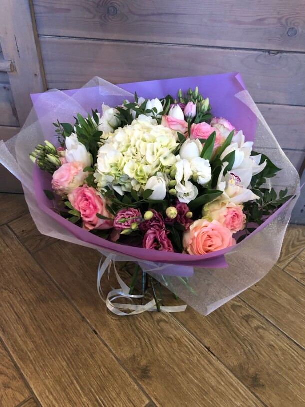 Белая гортензия, артикул F38836 - 34283 рублей, доставка по городу. Flawery - доставка цветов