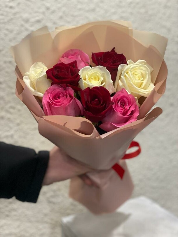 Созвездие цветов, артикул F38846 - 8394 рублей, доставка по городу. Flawery - доставка цветов