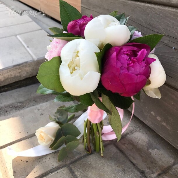 Букетик из пиончиков, артикул F38849 - 26927 рублей, доставка по городу. Flawery - доставка цветов