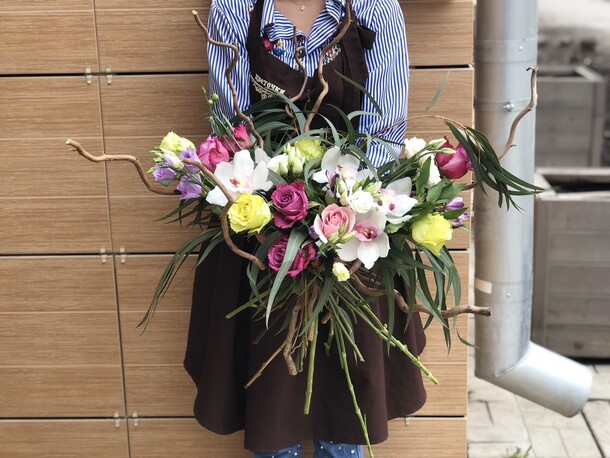 Грация, артикул F38862 - 35661 рублей, доставка по городу. Flawery - доставка цветов