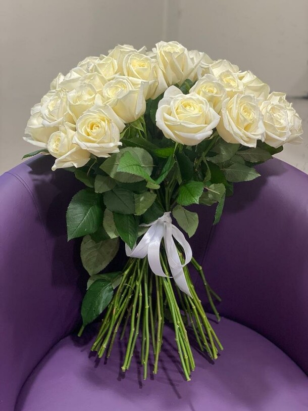 Белый ангел, артикул F38864 - 21264 рублей, доставка по городу. Flawery - доставка цветов