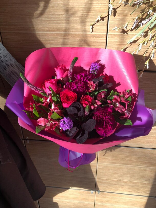 Малиновое настроение, артикул F38906 - 18509 рублей, доставка по городу. Flawery - доставка цветов