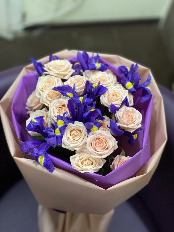 Ириска, артикул F39848 - 11068 рублей, доставка по городу. Flawery - доставка цветов