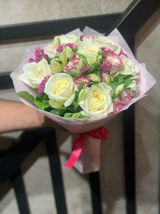 Лилуша, артикул F39957 - 19103 рублей, доставка по городу. Flawery - доставка цветов