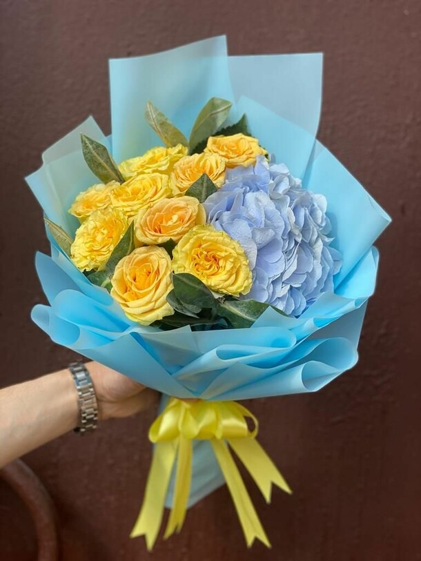 Смысл, артикул F40039 - 14773 рублей, доставка по городу. Flawery - доставка цветов