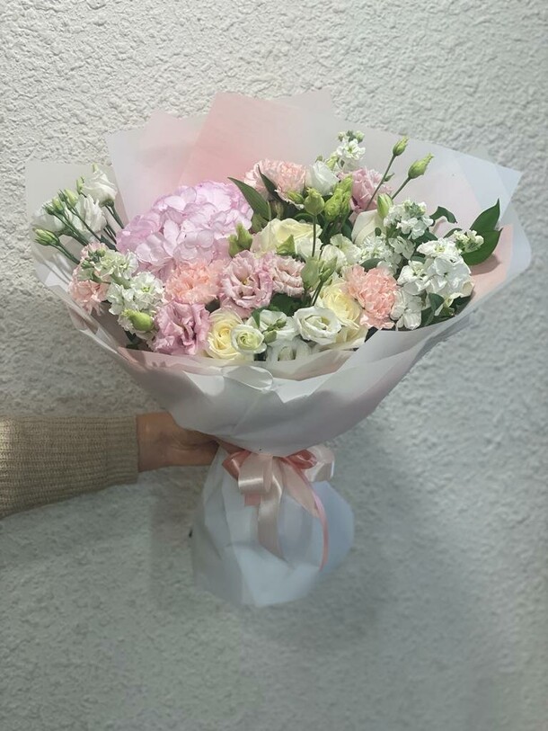 Маленький принц, артикул F40063 - 21759 рублей, доставка по городу. Flawery - доставка цветов