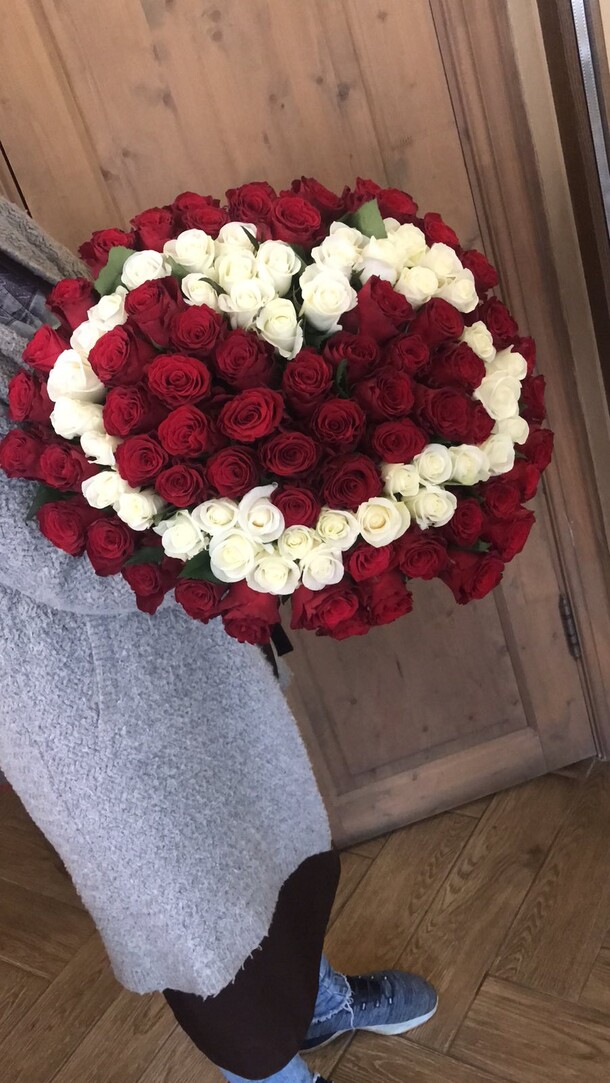 Классика, артикул F53193 - 46787 рублей, доставка по городу. Flawery - доставка цветов