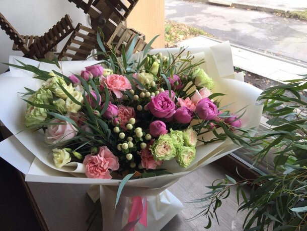 Ранний расцвет, артикул F53633 - 32799 рублей, доставка по городу. Flawery - доставка цветов